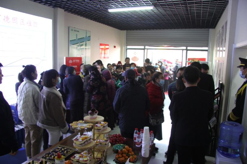 huge crowds of people，panic buying丨Direct attack on the hot opening scene of Longgang yudeyuan!
